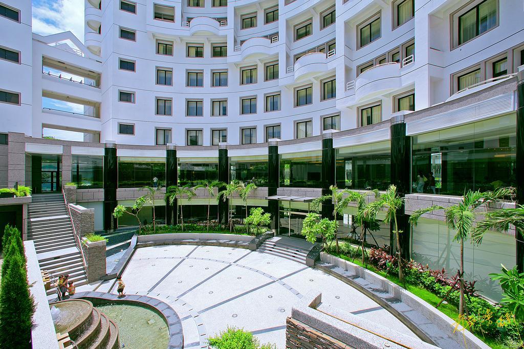 Garden Villa Kaohsiung Exteriör bild