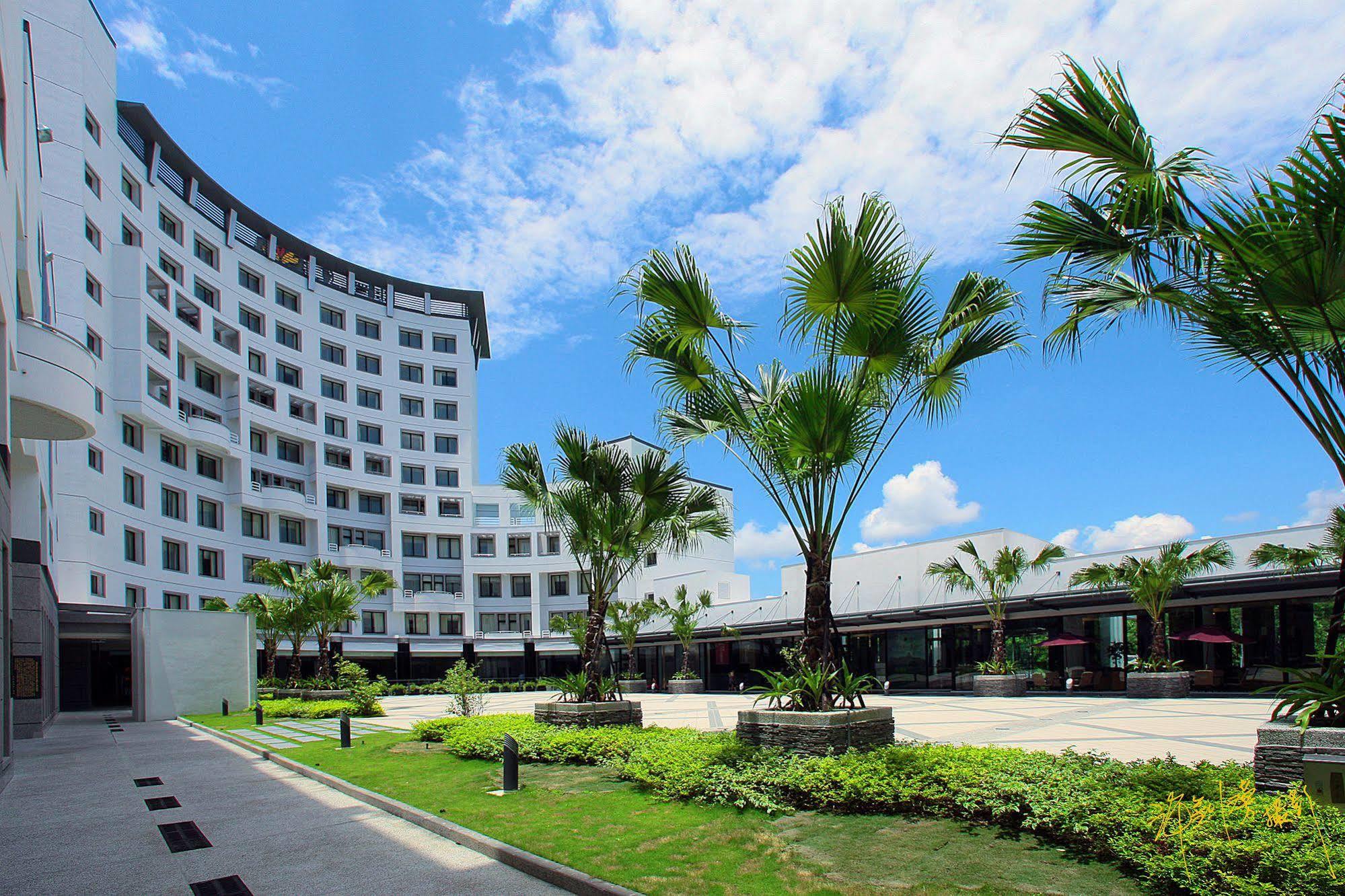 Garden Villa Kaohsiung Exteriör bild